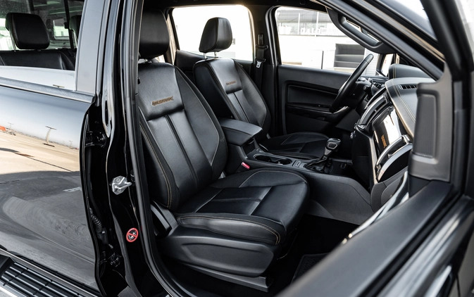 Ford Ranger cena 155900 przebieg: 114000, rok produkcji 2019 z Radom małe 781